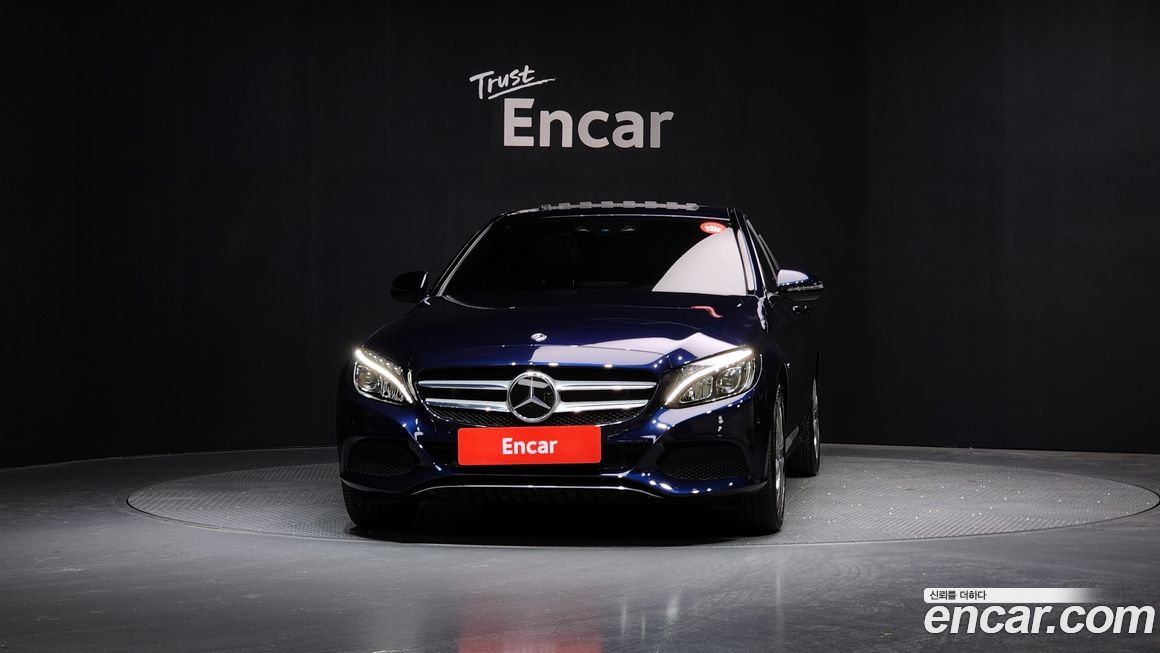 Mercedes-Benz C-Class 2018