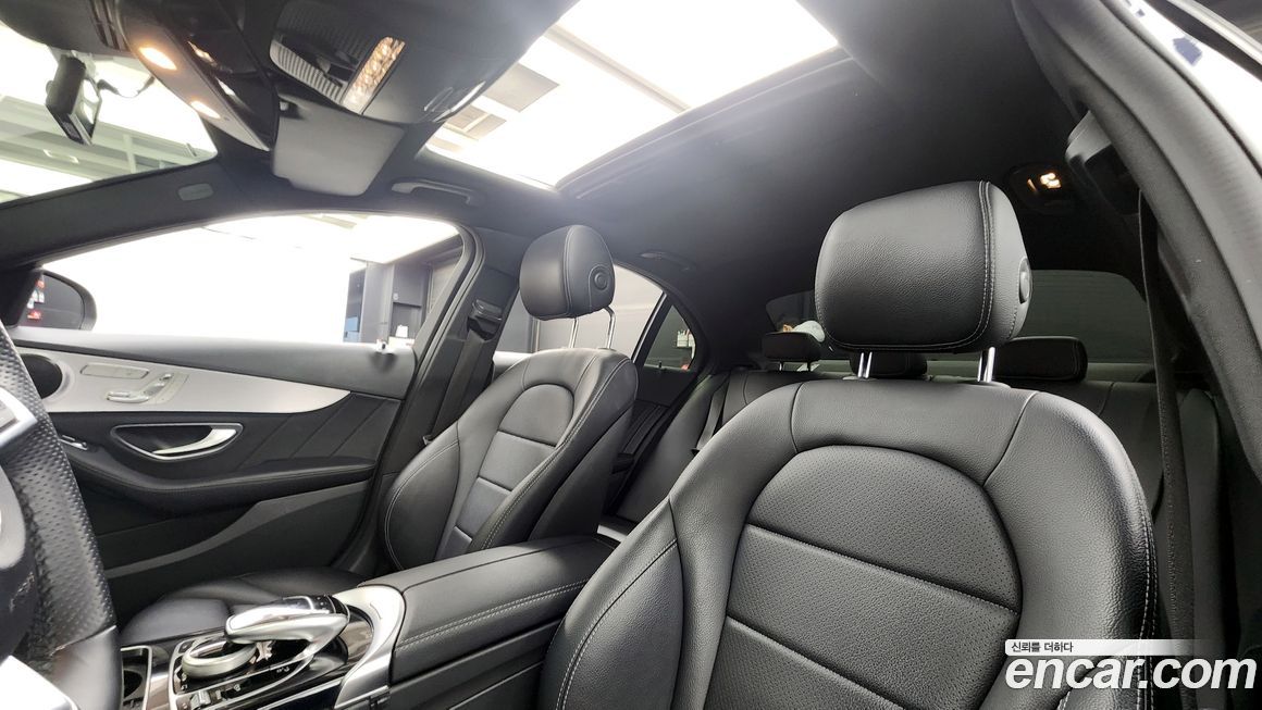 Mercedes-Benz C-Class 2018