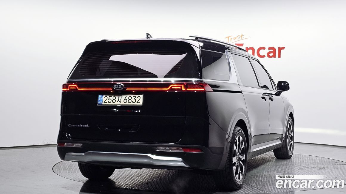 Kia Canival 2021