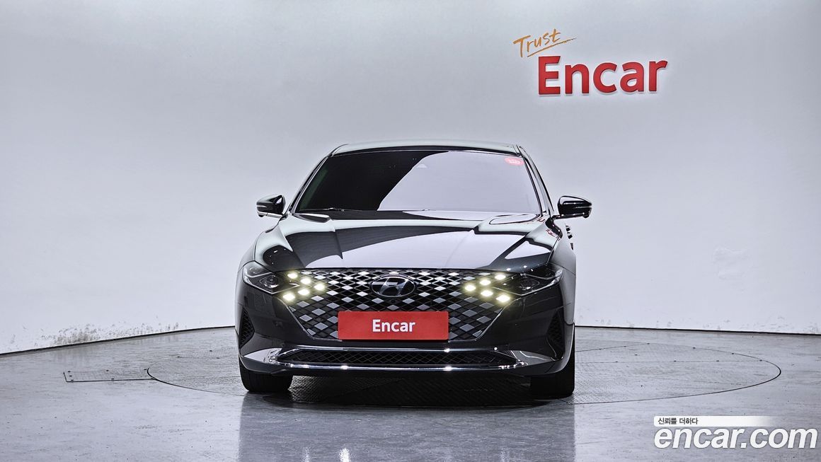 Hyundai Grandeur 2022