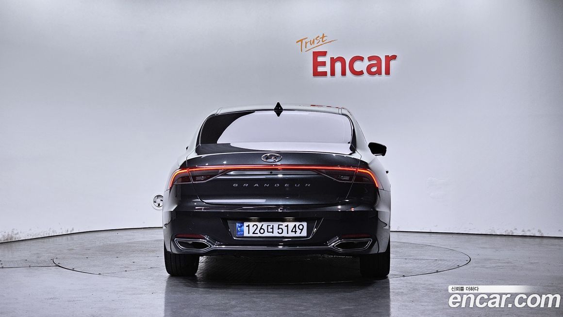 Hyundai Grandeur 2022