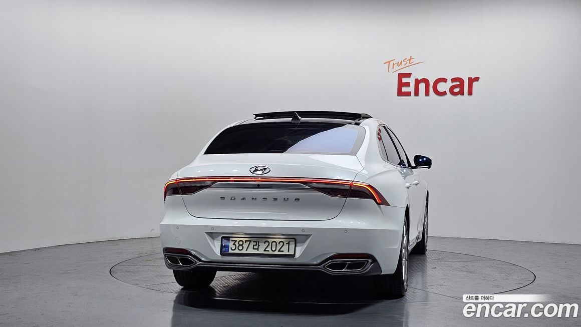 Hyundai Grandeur 2021