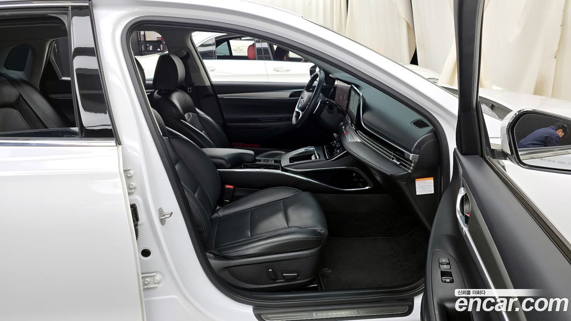 Hyundai Grandeur 2023