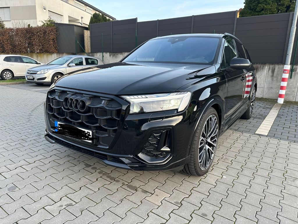 Audi Q7 2024