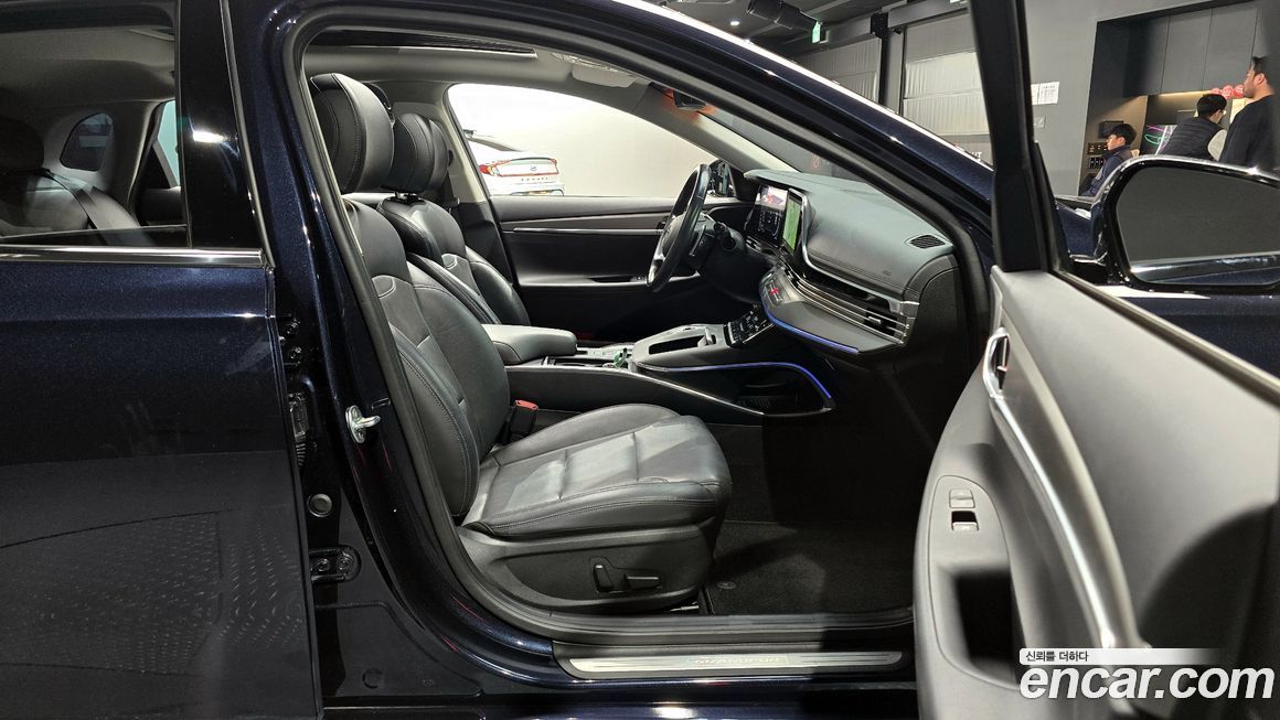 Hyundai Grandeur 2021