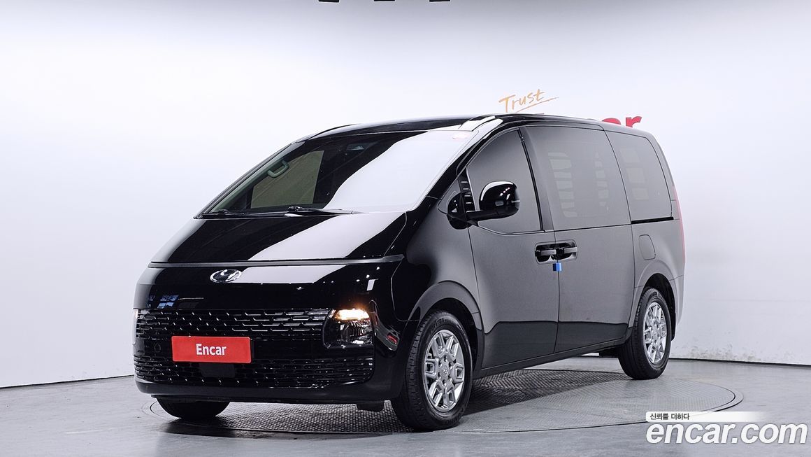 Hyundai Staria 2022