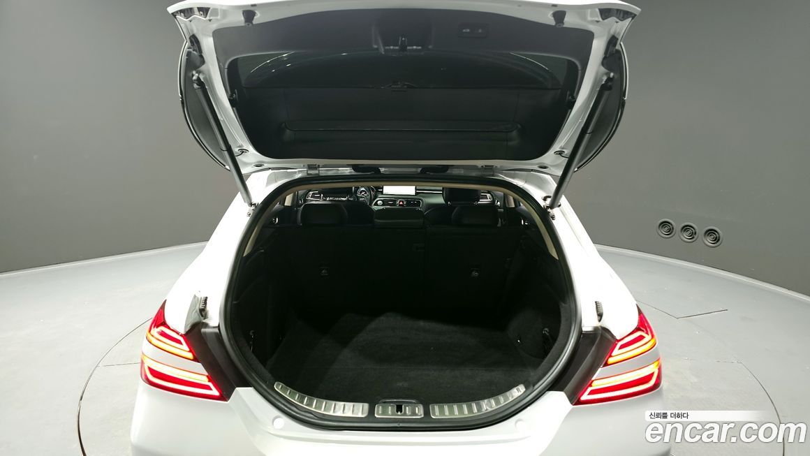 Genesis G70 2023