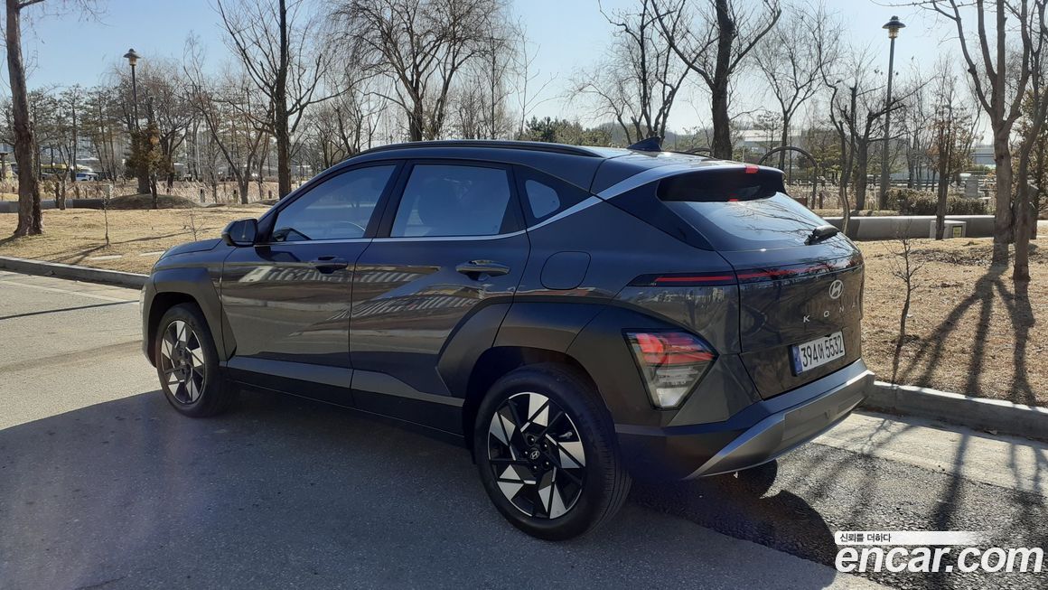 Hyundai Kona 2025