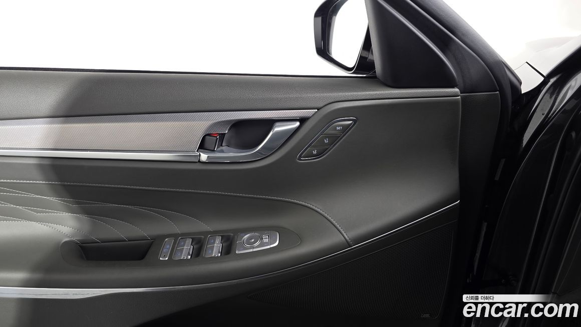 Hyundai Grandeur 2021