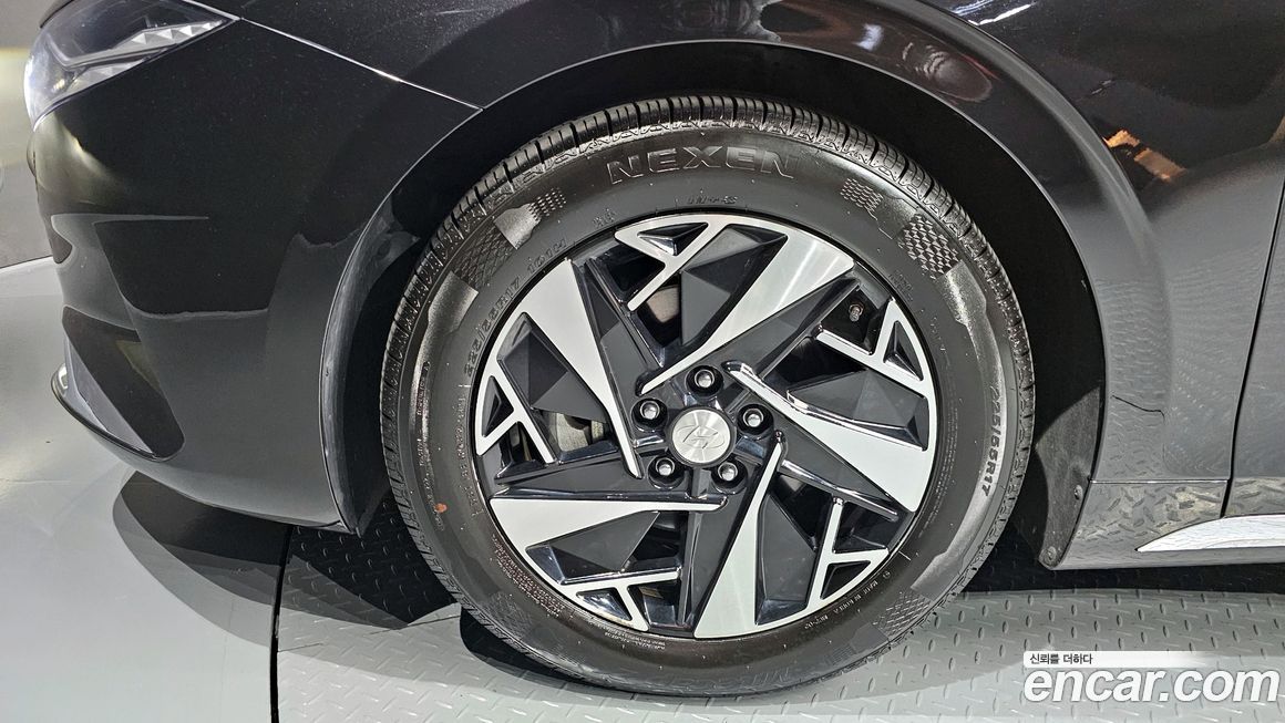 Hyundai Grandeur 2021