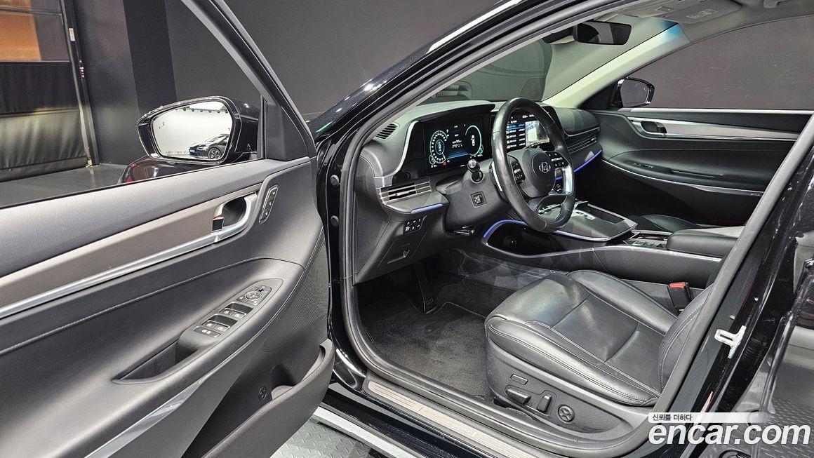 Hyundai Grandeur 2021