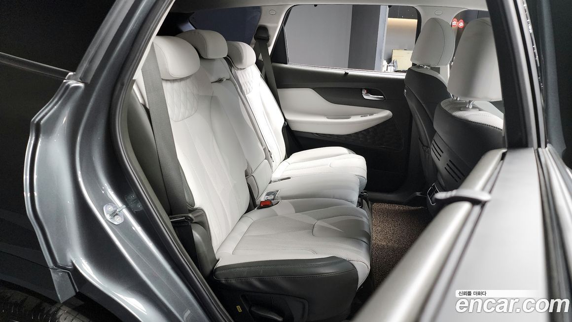 Hyundai Santafe 2022