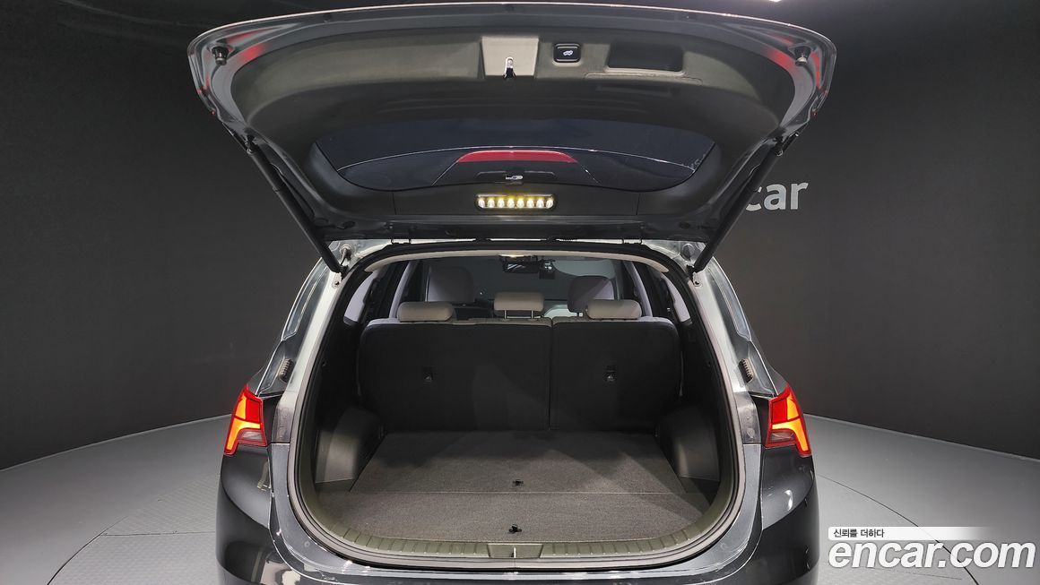 Hyundai Santafe 2022