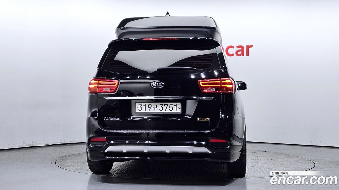 Kia Canival 2019