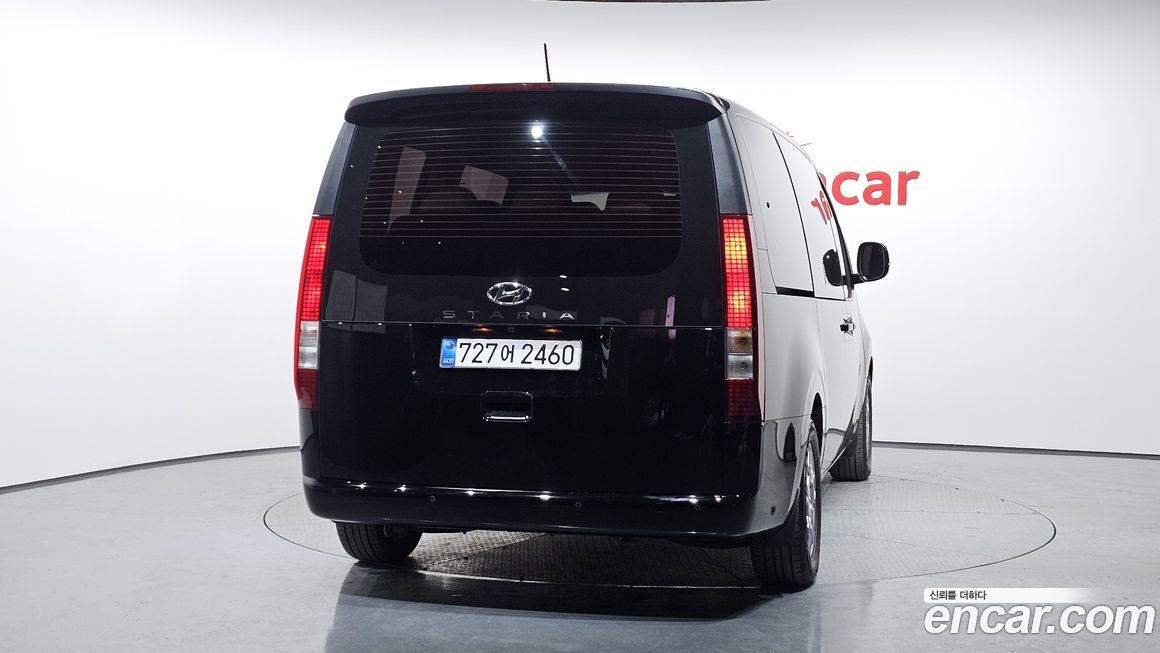 Hyundai Staria 2022