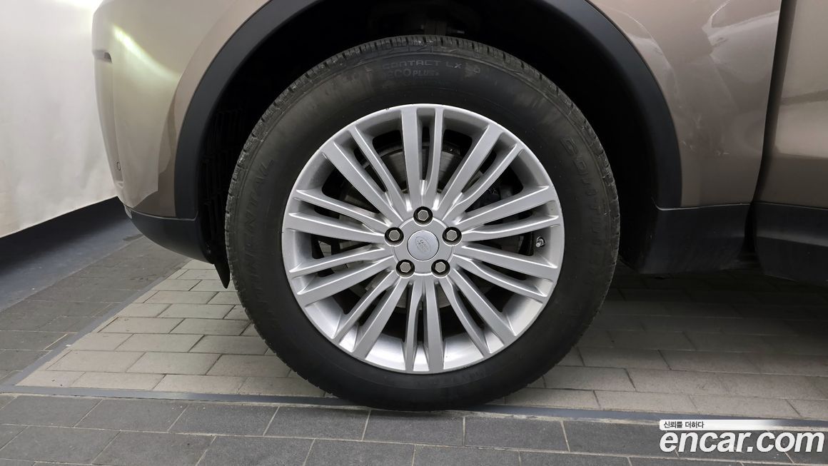 Land Rover Discovery 2017