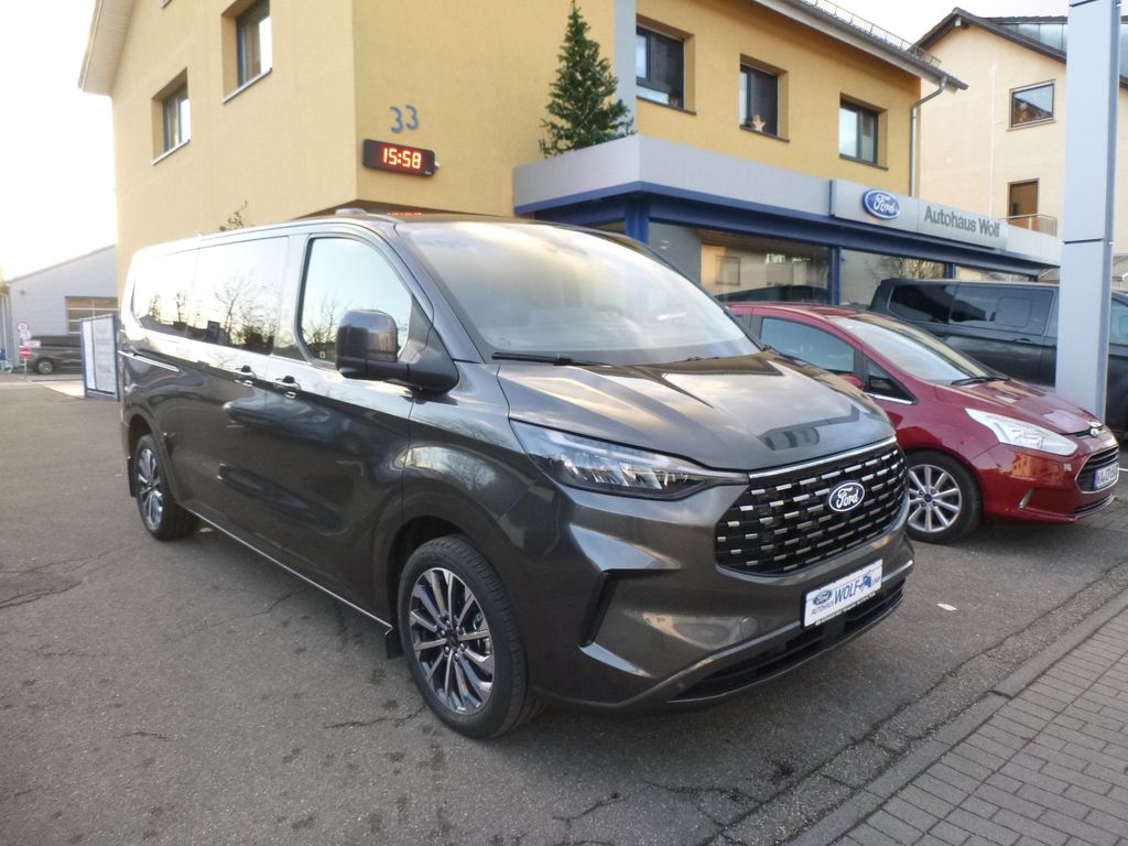 Ford Tourneo Custom 2025