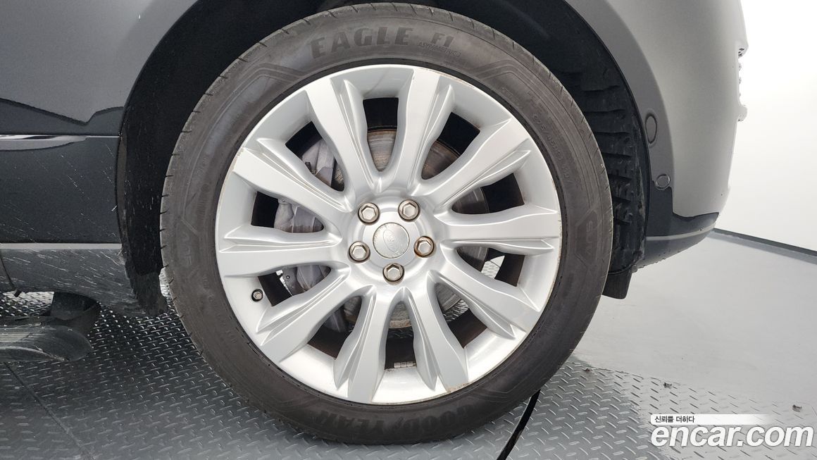 Land Rover Range Rover 2014