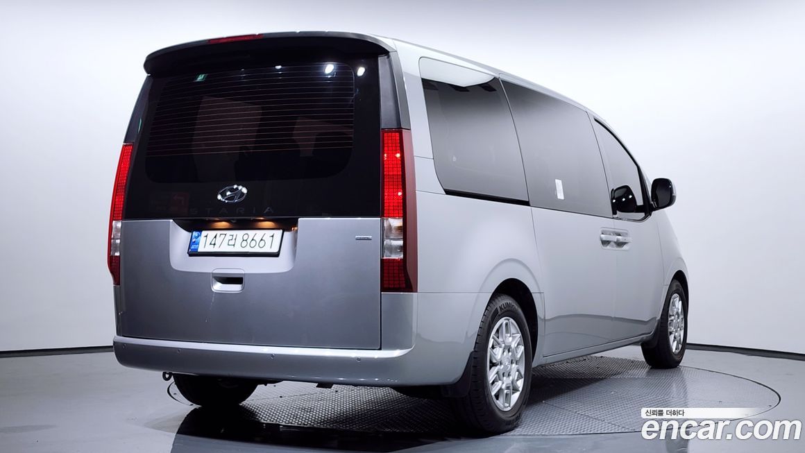 Hyundai Staria 2023