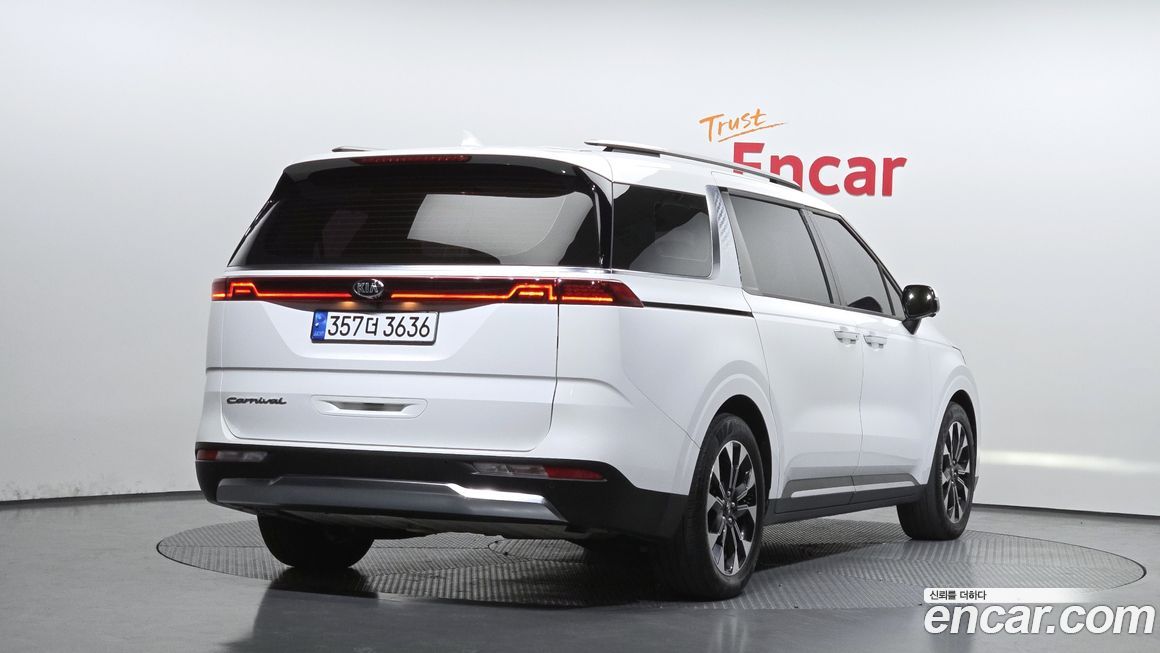 Kia Canival 2021