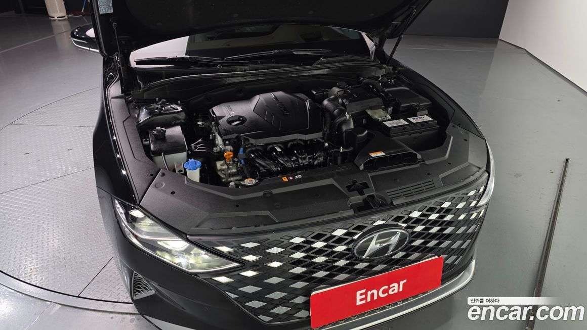 Hyundai Grandeur 2022