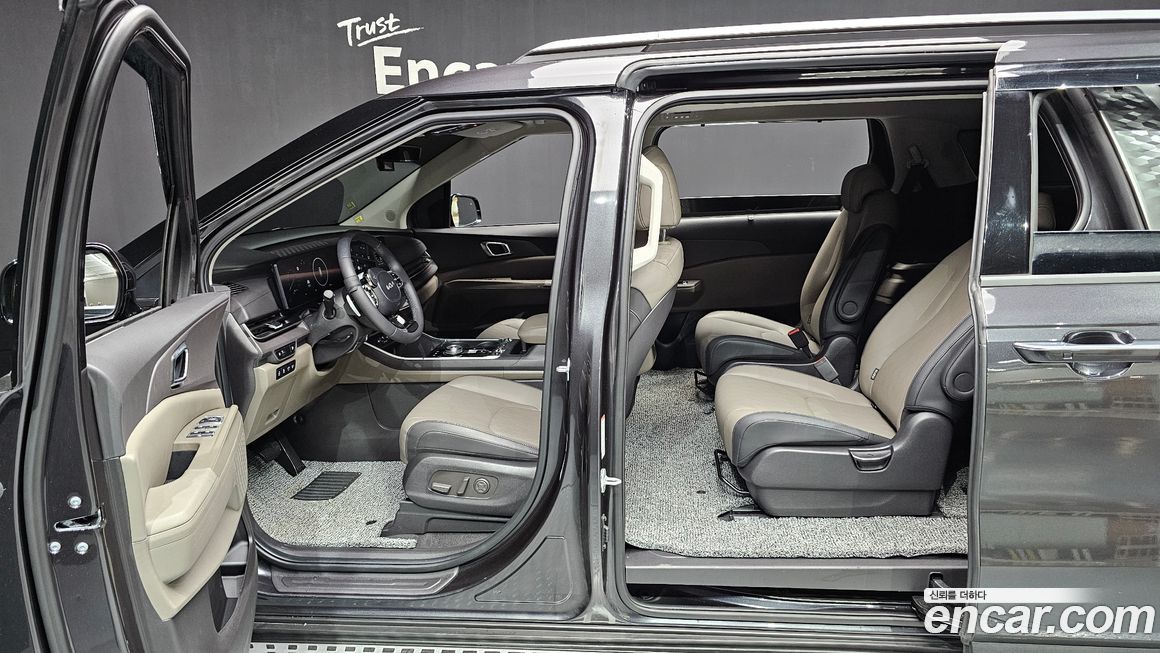 Kia Canival 2025