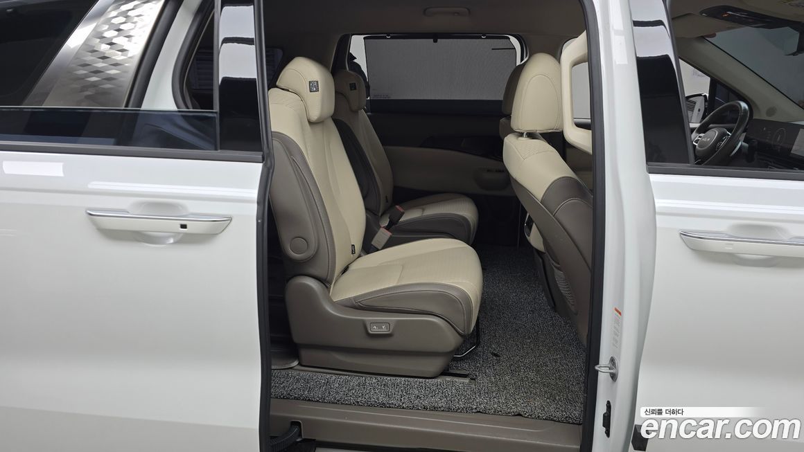 Kia Canival 2024
