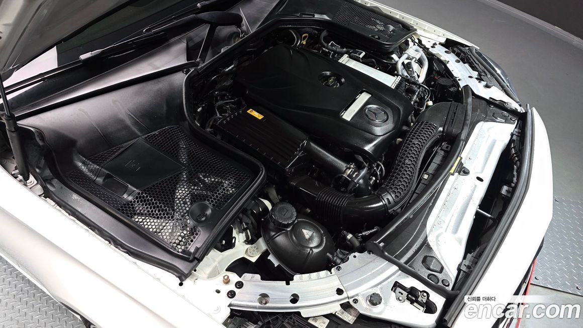 Mercedes-Benz C-Class 2018