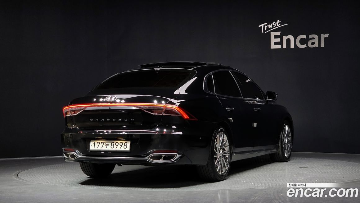 Hyundai Grandeur 2022