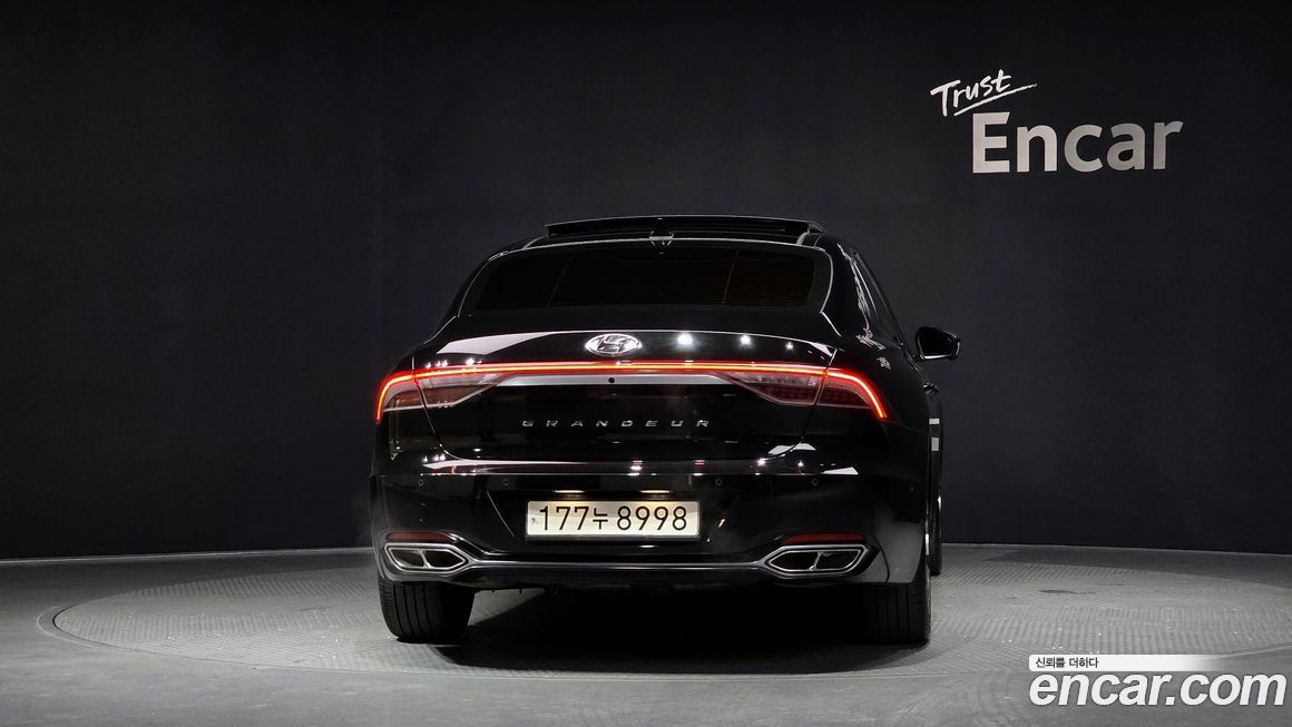 Hyundai Grandeur 2022