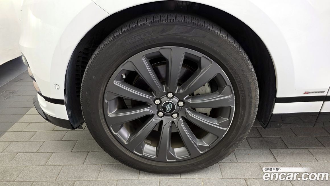 Land Rover Range Rover Velar 2020