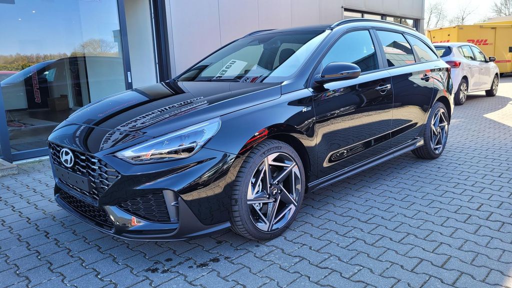 Hyundai i30 2025