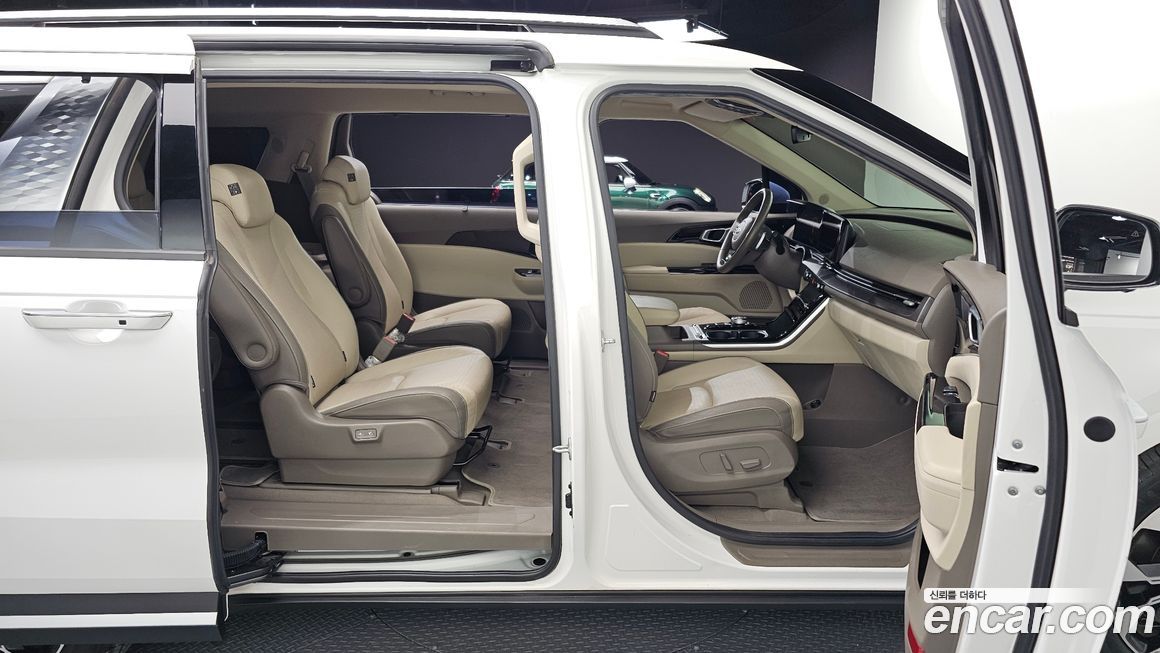 Kia Canival 2021