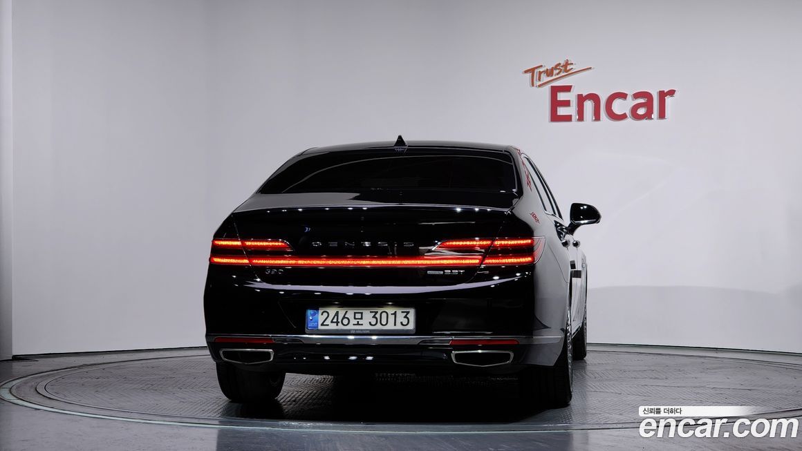 Genesis G90 2020
