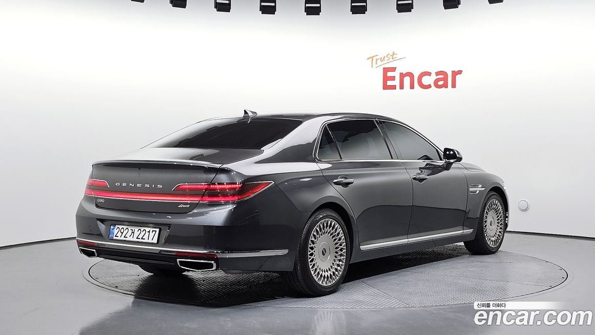 Genesis G90 2021