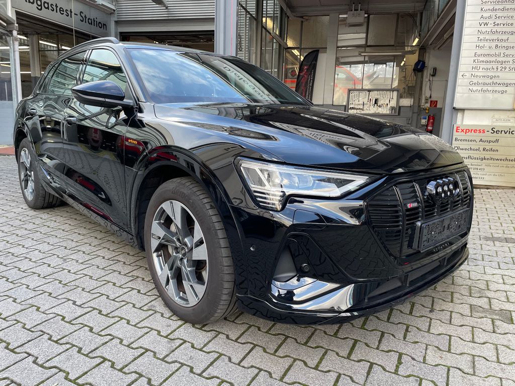 Audi e-tron 2022