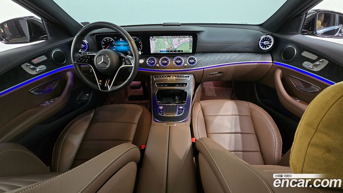 Mercedes-Benz E-Class 2023