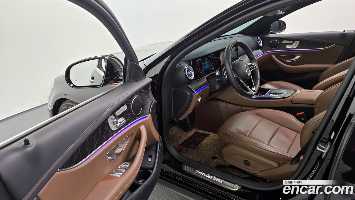 Mercedes-Benz E-Class 2023