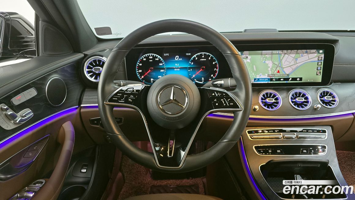 Mercedes-Benz E-Class 2023