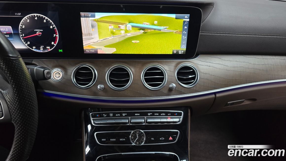 Mercedes-Benz E-Class 2018