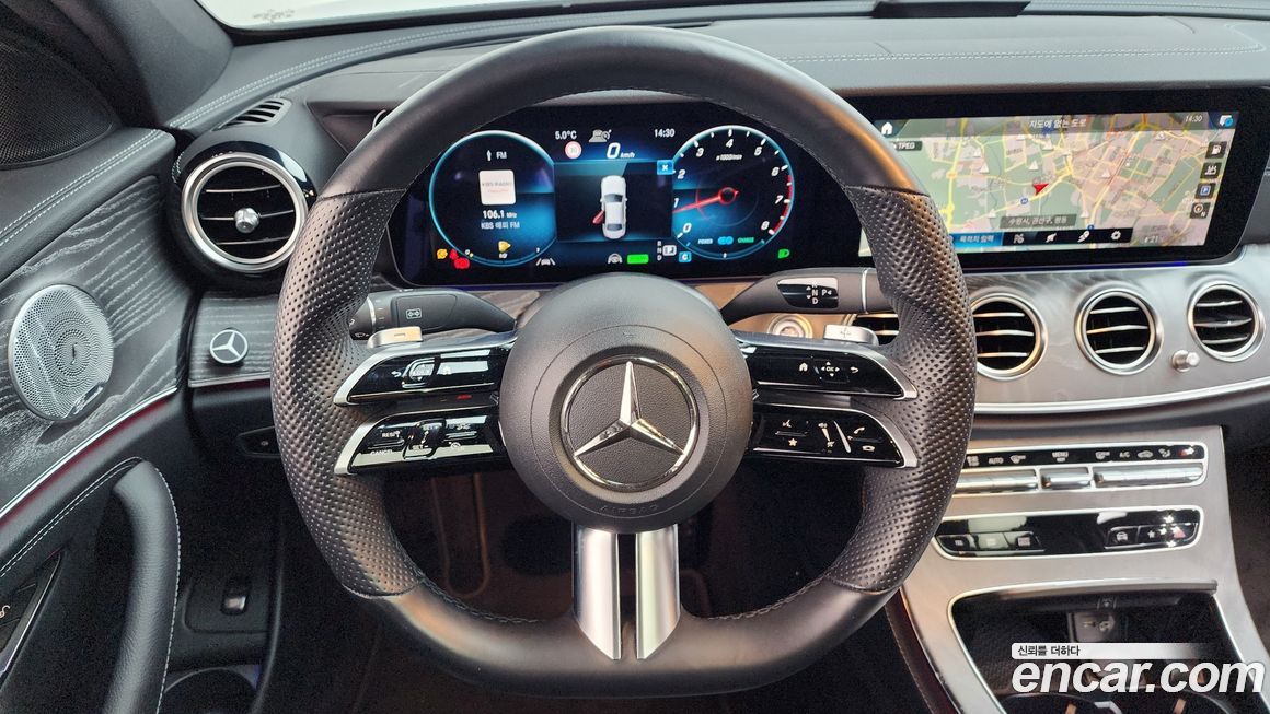 Mercedes-Benz E-Class 2021