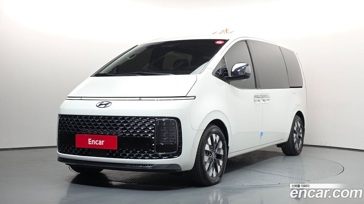 Hyundai Staria 2022