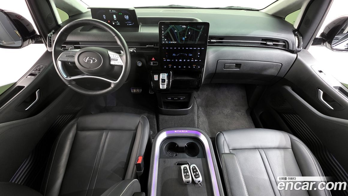 Hyundai Staria 2022