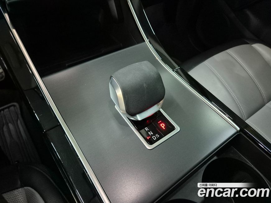 Land Rover Range Rover Evoque 2025