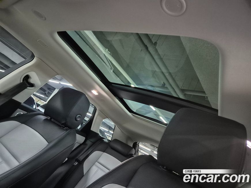 Land Rover Range Rover Evoque 2025