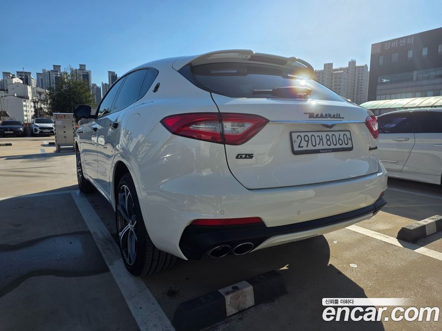 Maserati Levante 2019