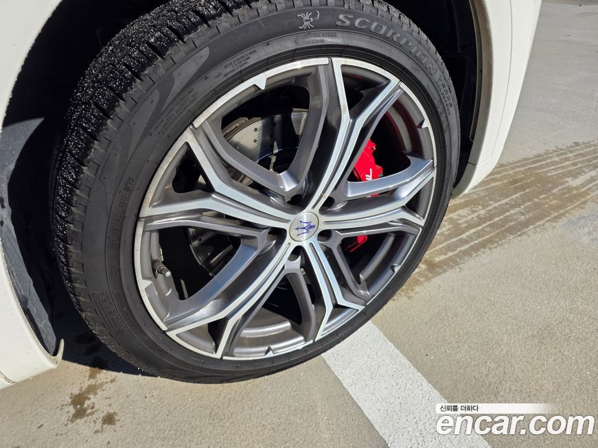 Maserati Levante 2019