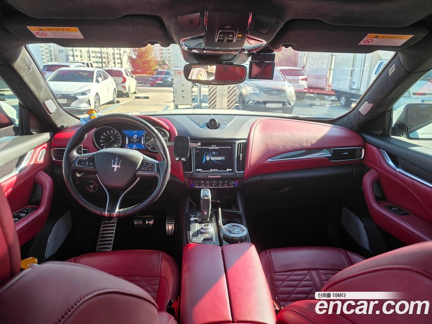 Maserati Levante 2019