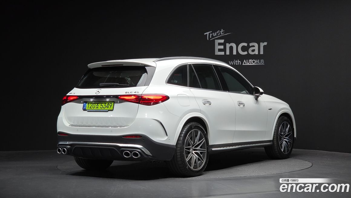 Mercedes-Benz GLC-Class 2025