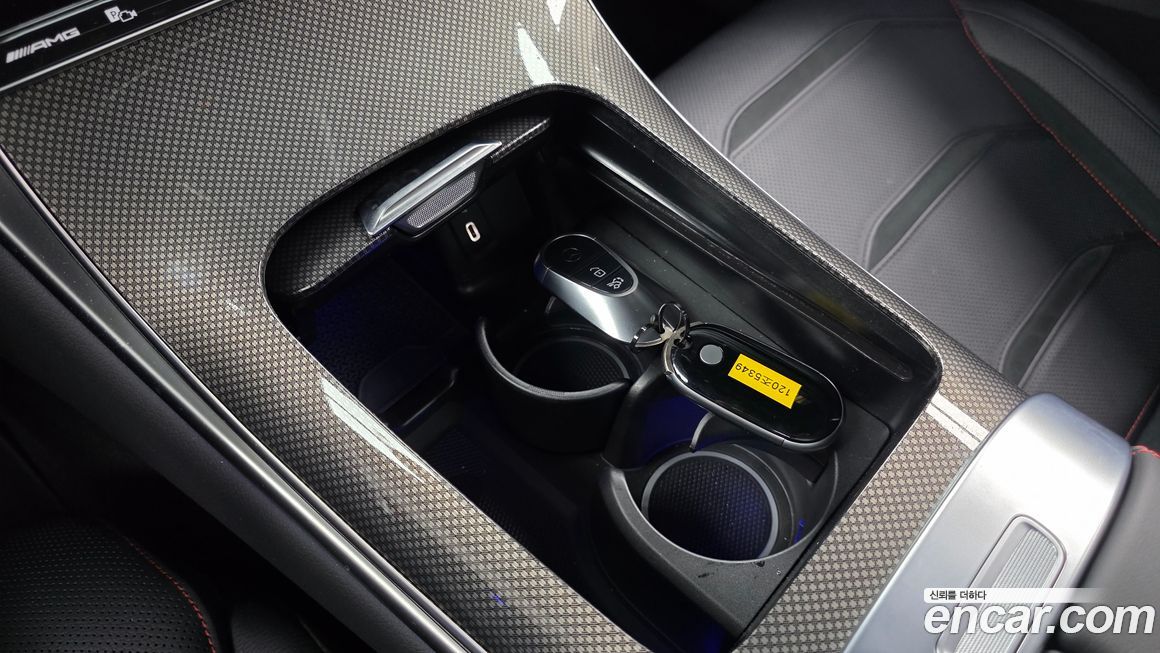 Mercedes-Benz GLC-Class 2025